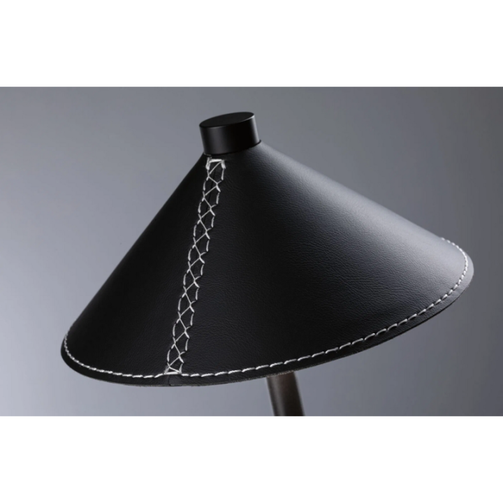 Akumuliatorinis šviestuvas Pellini juodos spalvos, 370x150mm